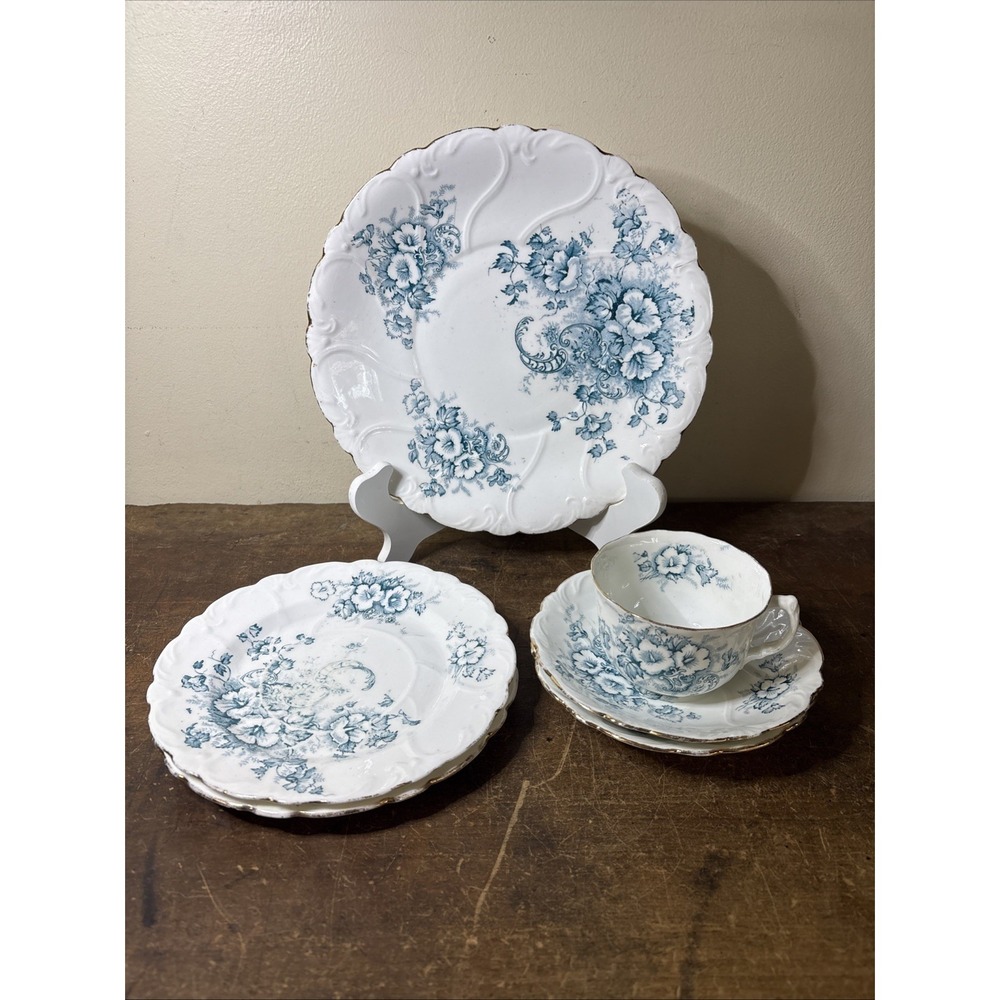 Lot Of 5 Vtg SF & Co England ELM Blue Floral Plates Tea Cup & Saucers